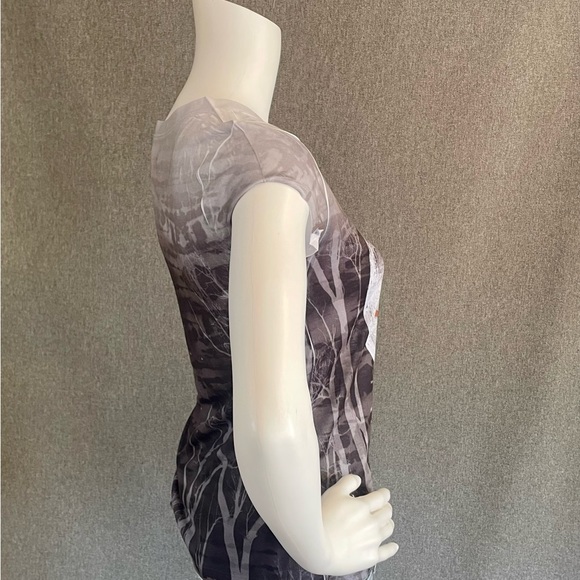 RARE Hello Kitty Halloween Witch Costume Tee New w Tags Youth/Juniors Medium - Picture 3 of 8